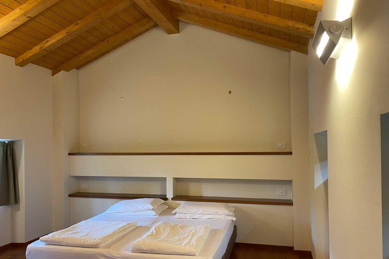 Residence Delle Tre Corone Trescore Balneario Exterior photo